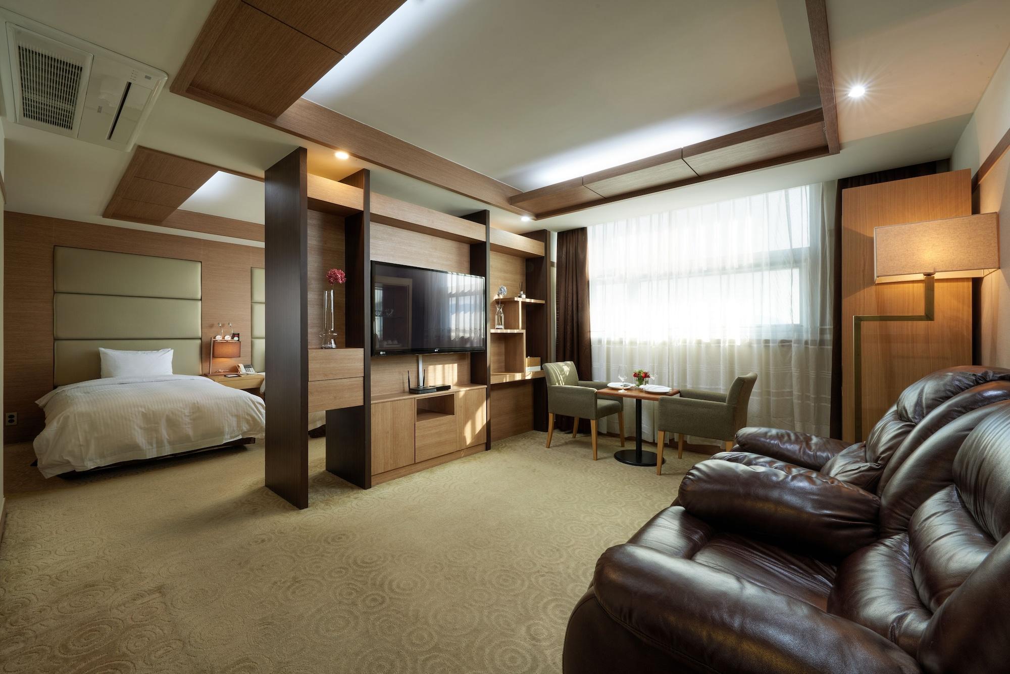 Gyeongju Gg Tourist Hotel Exterior foto