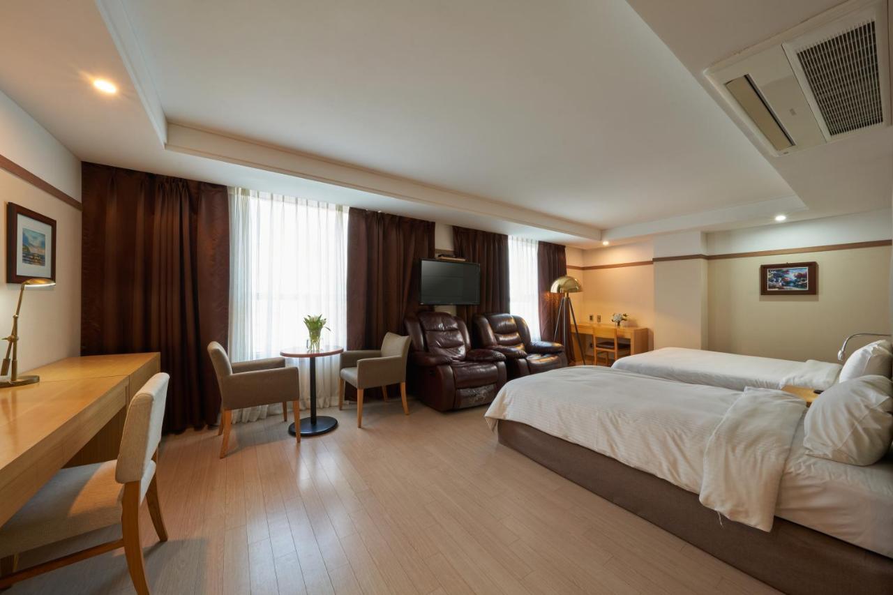 Gyeongju Gg Tourist Hotel Exterior foto