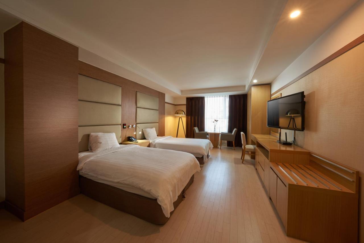 Gyeongju Gg Tourist Hotel Exterior foto