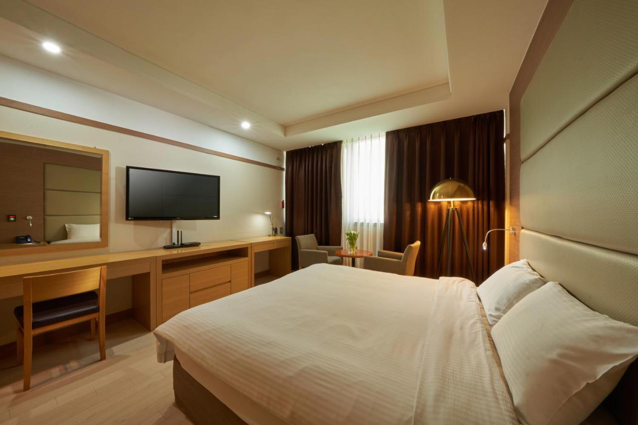 Gyeongju Gg Tourist Hotel Exterior foto