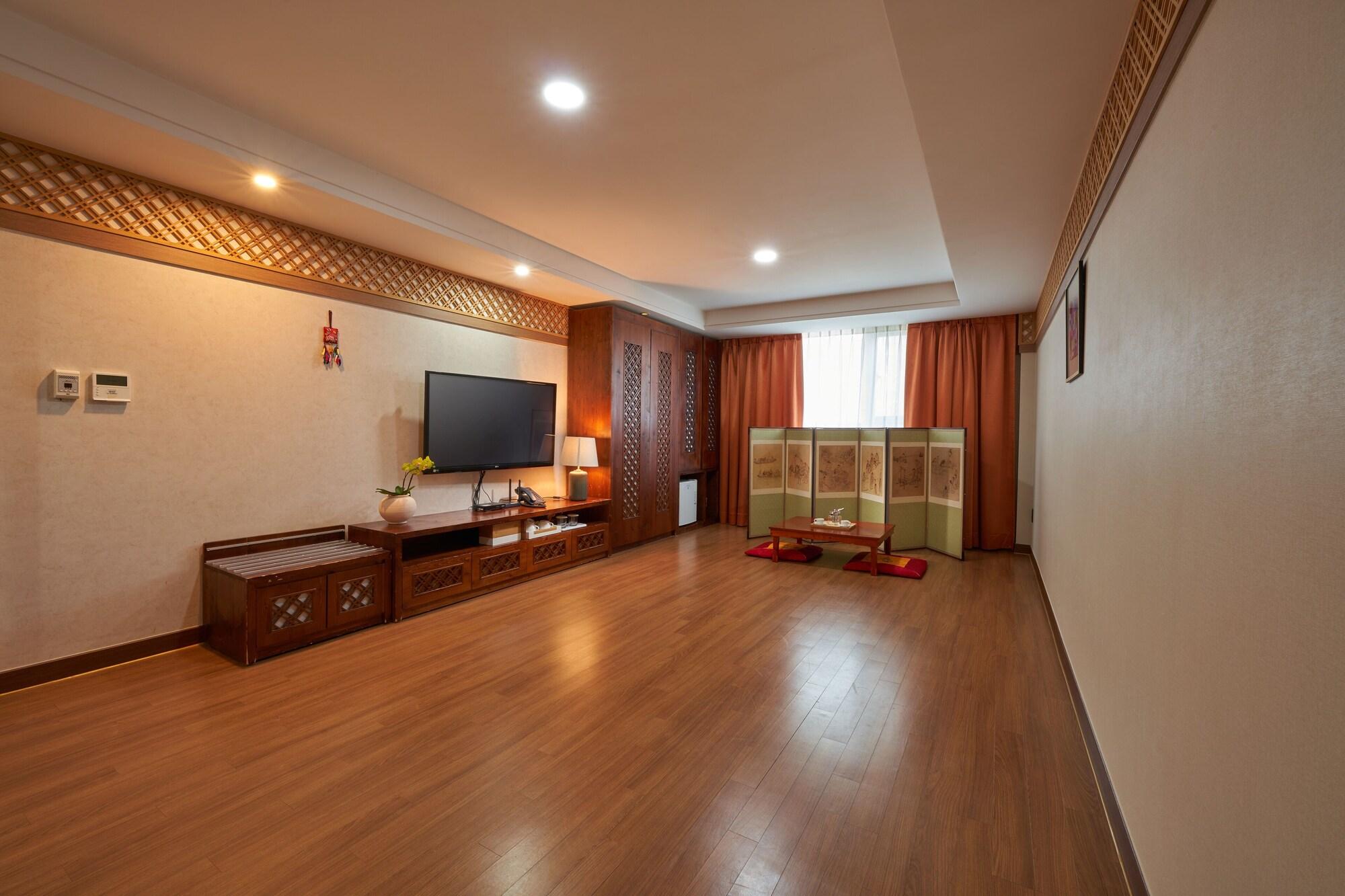 Gyeongju Gg Tourist Hotel Exterior foto